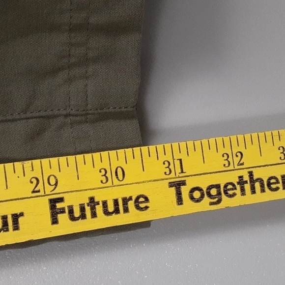 Go Lite Men's Dark Green Hiking Travel Cargo Pants - Picture 6 of 10